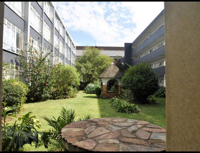 1 BEDROOM APARTMENT FOR SALE IN PARKTOWN
